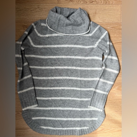 REITMANS Gray Striped Turtleneck Sweater - Picture 2 of 6